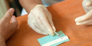 Чем опасен гепатит С Чем опасен ВИЧ